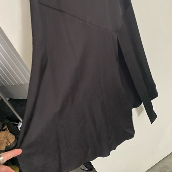 BLACK cocktail satin dress - Picture 3 of 4